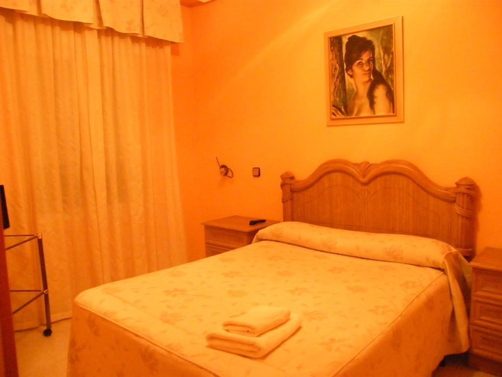 Hostal Dulcinea Esquivias Pokoj fotografie